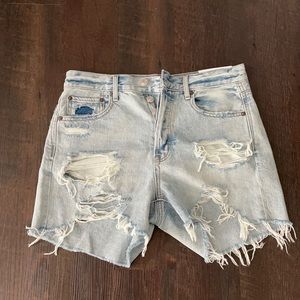 American Eagle boyfriend shorts